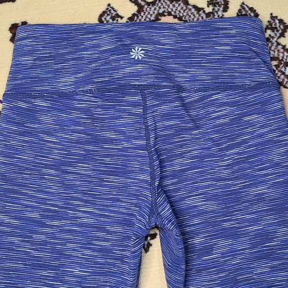 Athleta Capri Leggings Blue size small - Picture 4 of 10